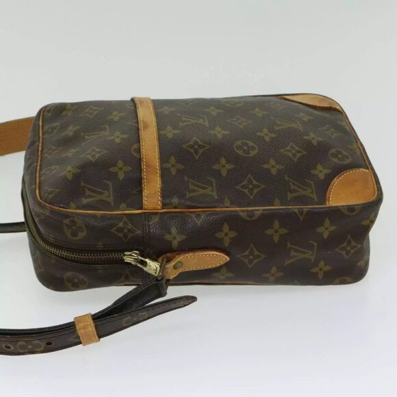LOUIS VUITTON Monogram Danube MM Shoulder Bag - Picture 8 of 15